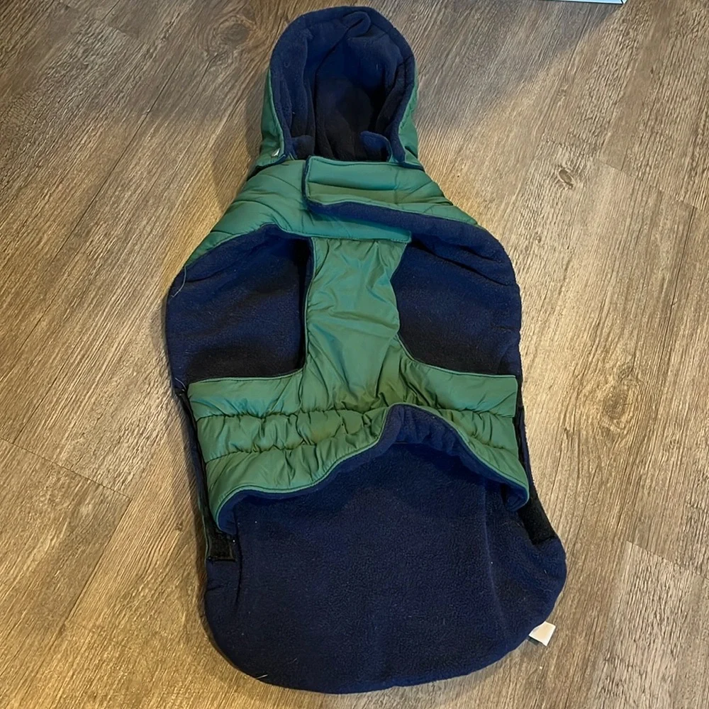 Good2Go 'Warm & Wagging' Quilted Fleece Lined Hooded Dog L